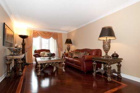 79 Fifth Ave, House detached with 4 bedrooms, 4 bathrooms and 4 parking in Vaughan ON | Image 3