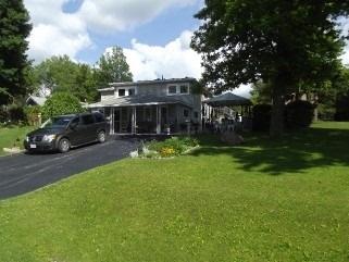 56 Mcgill Dr, House detached with 1 bedrooms, 3 bathrooms and 6 parking in Kawartha Lakes ON | Image 2