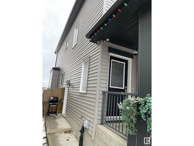 1404 56 St Sw, House detached with 1 bedrooms, 4 bathrooms and null parking in Edmonton AB | Card Image