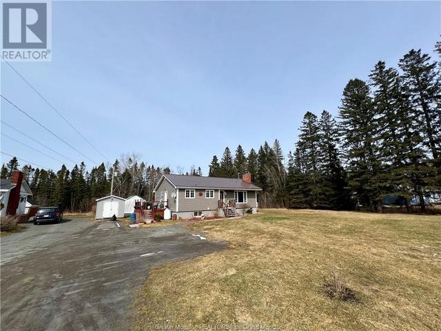 3261 Route 112, House detached with 3 bedrooms, 1 bathrooms and null parking in Salisbury P NB | Image 26