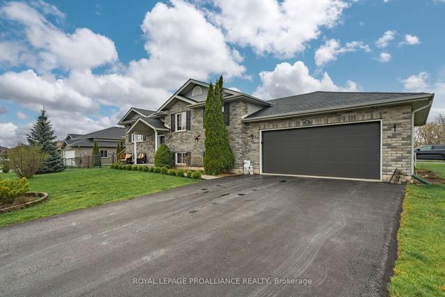 43 Ridgeview Lane, House detached with 3 bedrooms, 2 bathrooms and 6 parking in Quinte West ON | Image 12