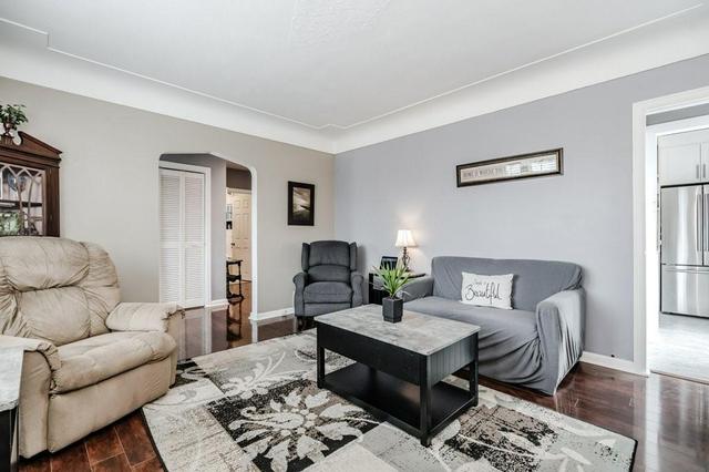 151 East 32nd Street, House detached with 2 bedrooms, 1 bathrooms and 2 parking in Hamilton ON | Image 10