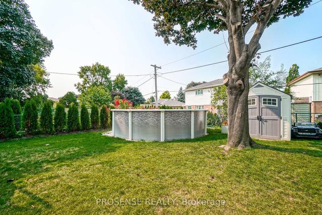 8 Vanderbrent Cres, House detached with 3 bedrooms, 4 bathrooms and 5 parking in Toronto ON | Image 31