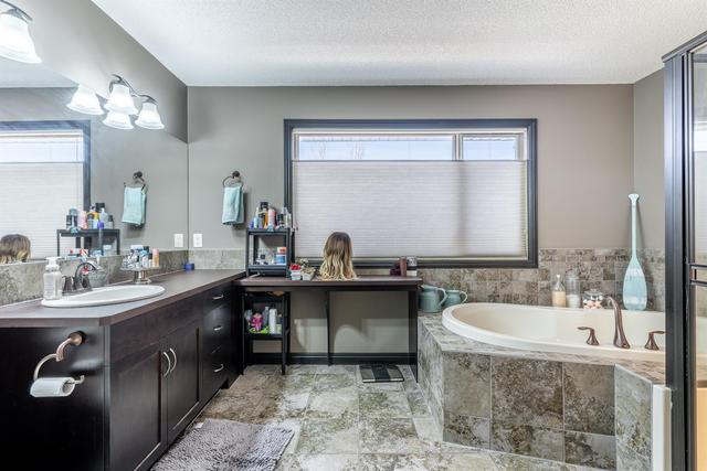 979 Auburn Bay Boulevard Se, House detached with 4 bedrooms, 3 bathrooms and 4 parking in Calgary AB | Image 30