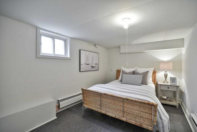 64 Thirty First St, House detached with 2 bedrooms, 2 bathrooms and 2 parking in Toronto ON | Image 25