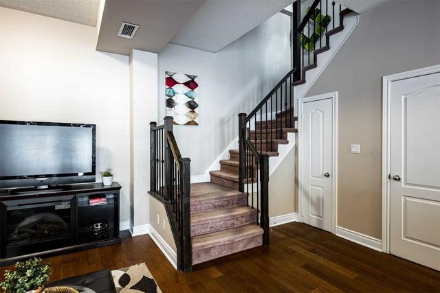 th13 - 3 Rean Dr, Townhouse with 3 bedrooms, 3 bathrooms and 2 parking in Toronto ON | Image 15