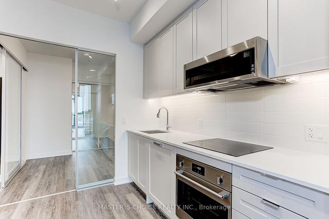 721 - 250 Lawrence Ave W, Condo with 2 bedrooms, 2 bathrooms and 1 parking in Toronto ON | Image 9
