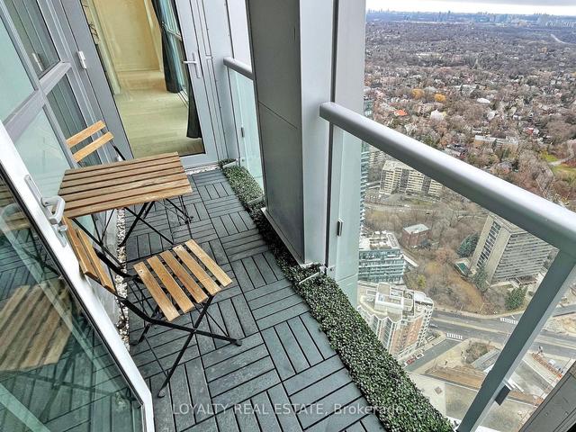 4909 - 1 Yorkville Ave, Condo with 2 bedrooms, 2 bathrooms and 1 parking in Toronto ON | Image 27