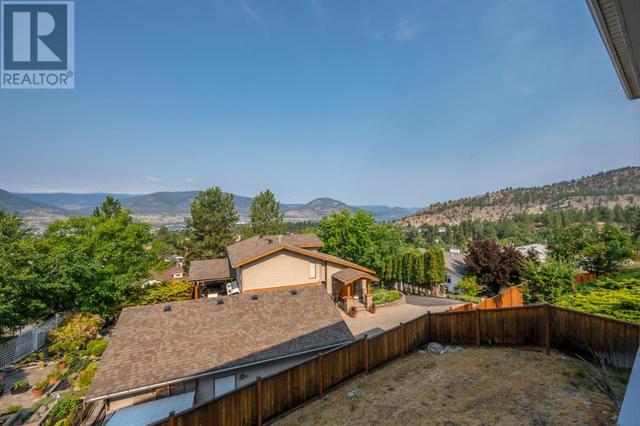 1593 Holden Road, House detached with 4 bedrooms, 3 bathrooms and 4 parking in Penticton BC | Image 14
