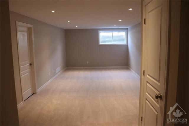 724 Guardian Grove, Townhouse with 3 bedrooms, 3 bathrooms and 2 parking in Ottawa ON | Image 9