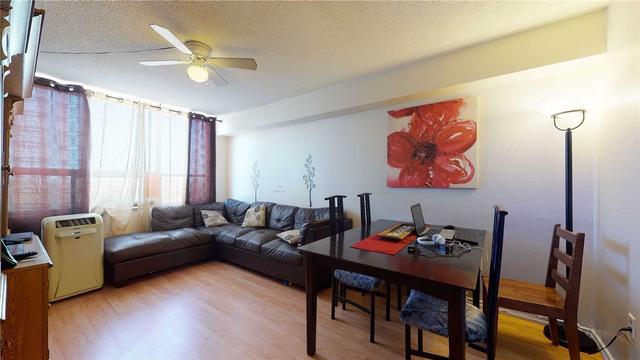 1106 - 50 Lotherton Ptwy, Condo with 3 bedrooms, 1 bathrooms and 1 parking in Toronto ON | Image 9
