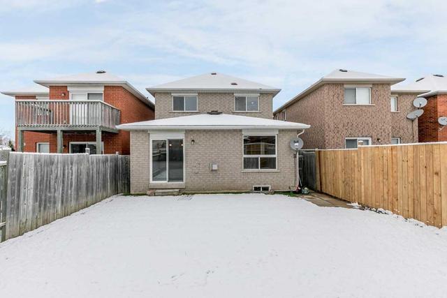 31 Henderson Cres, House detached with 3 bedrooms, 4 bathrooms and 3 parking in New Tecumseth ON | Image 19