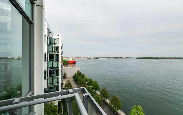 815 - 29 Queens Quay E, Condo with 2 bedrooms, 3 bathrooms and 2 parking in Toronto ON | Image 25