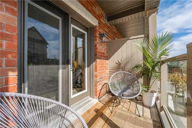 36 - 39 Kay Cres, Townhouse with 2 bedrooms, 2 bathrooms and 2 parking in Guelph ON | Image 13