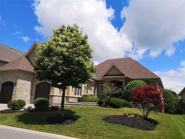 82 Country Club Dr, House detached with 3 bedrooms, 5 bathrooms and 5 parking in King ON | Image 31