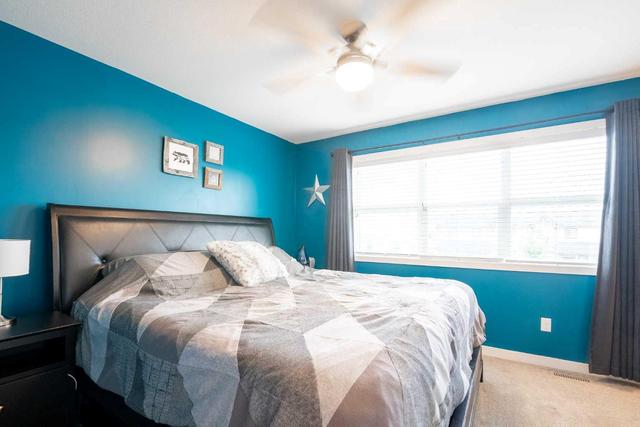 339 Mildred Dobbs Boulevard N, Home with 3 bedrooms, 2 bathrooms and 2 parking in Lethbridge AB | Image 12