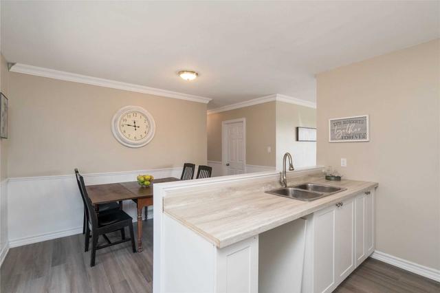 43 Mcintyre Cres, House detached with 3 bedrooms, 2 bathrooms and 3 parking in Halton Hills ON | Image 3