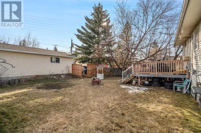 5220 19 Avenue Nw, House detached with 4 bedrooms, 2 bathrooms and 5 parking in Calgary AB | Image 30