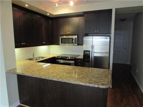 509 - 628 Fleet St, Condo with 1 bedrooms, 2 bathrooms and 1 parking in Toronto ON | Image 2