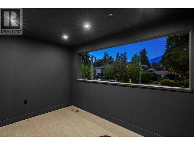 819 W 20th Street, House detached with 5 bedrooms, 5 bathrooms and 5 parking in North Vancouver BC | Image 18