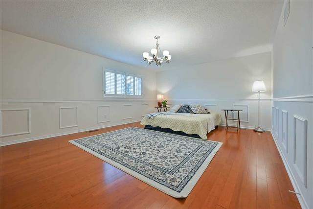 3589 Jorie Cres, House detached with 4 bedrooms, 4 bathrooms and 4 parking in Mississauga ON | Image 14