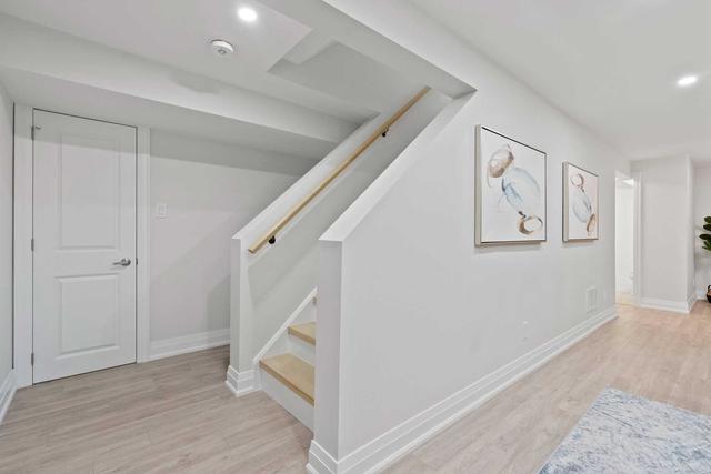 5 D'albret Cres, House detached with 4 bedrooms, 5 bathrooms and 5 parking in Toronto ON | Image 19