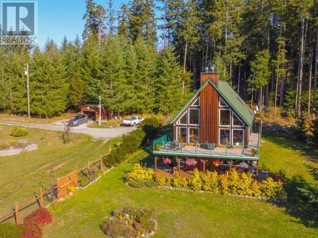 6268 Shelter Point Road, House detached with 3 bedrooms, 2 bathrooms and null parking in Powell River D BC | Image 13