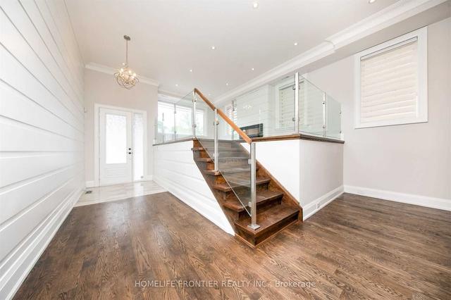 82 Cameron Ave, House detached with 4 bedrooms, 4 bathrooms and 3 parking in Toronto ON | Image 31
