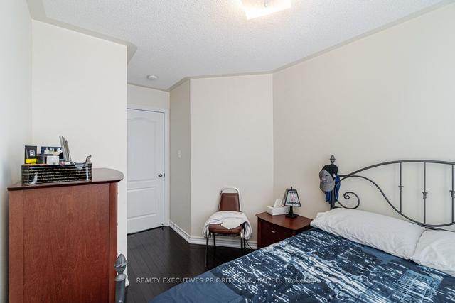 17 - 10 Porter Ave W, House attached with 3 bedrooms, 3 bathrooms and 2 parking in Vaughan ON | Image 19