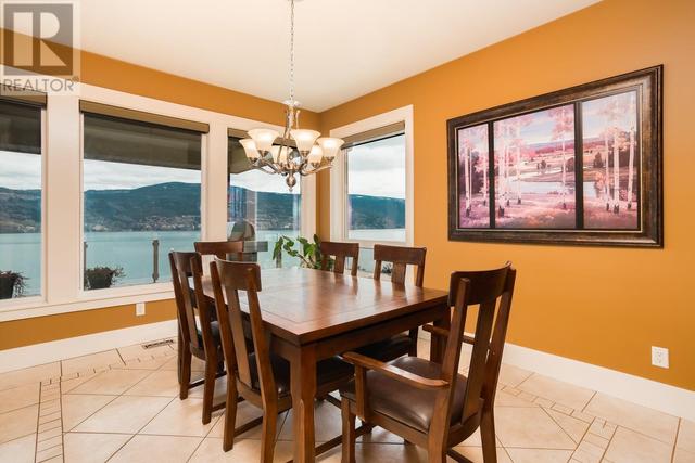 22402/21 Bridgeman Road, Home with 4 bedrooms, 4 bathrooms and 4 parking in Summerland BC | Image 8