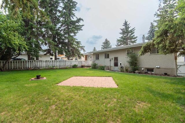 78 Sherwood Crescent, House detached with 3 bedrooms, 1 bathrooms and 2 parking in Red Deer AB | Image 5