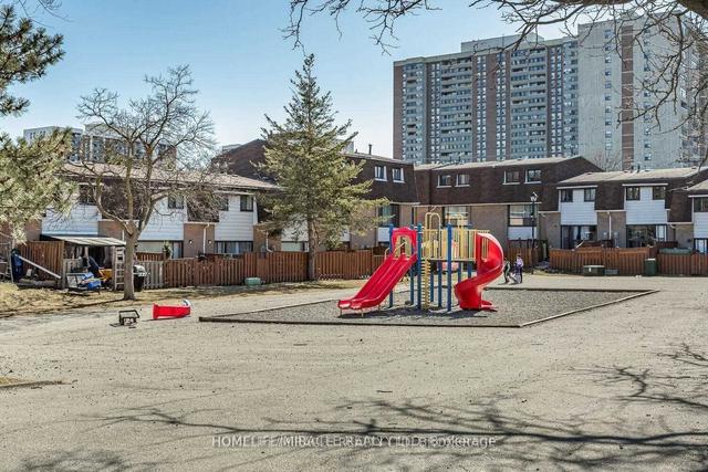 108 - 475 Bramalea Rd, Townhouse with 3 bedrooms, 3 bathrooms and 2 parking in Brampton ON | Image 26