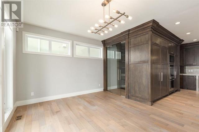 7 Aspen Summit Court Sw, House detached with 6 bedrooms, 3 bathrooms and 2 parking in Calgary AB | Image 16