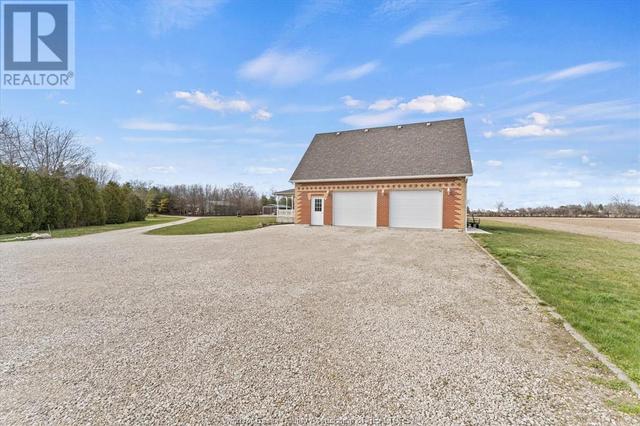 3705 Concession Rd 3, House detached with 5 bedrooms, 4 bathrooms and null parking in Amherstburg ON | Image 6