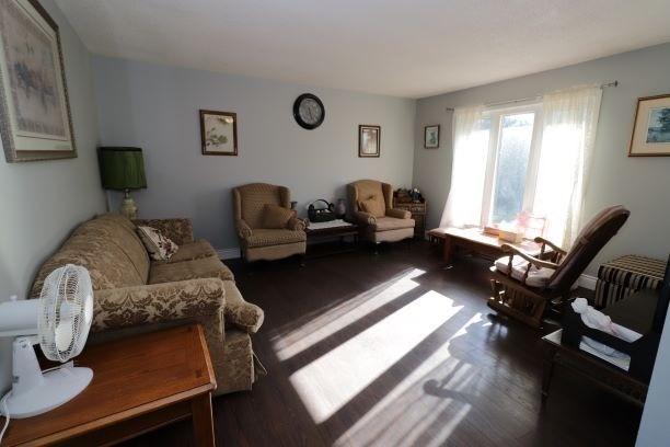 6670 County 21 Rd, House detached with 3 bedrooms, 2 bathrooms and 10 parking in Essa ON | Image 11