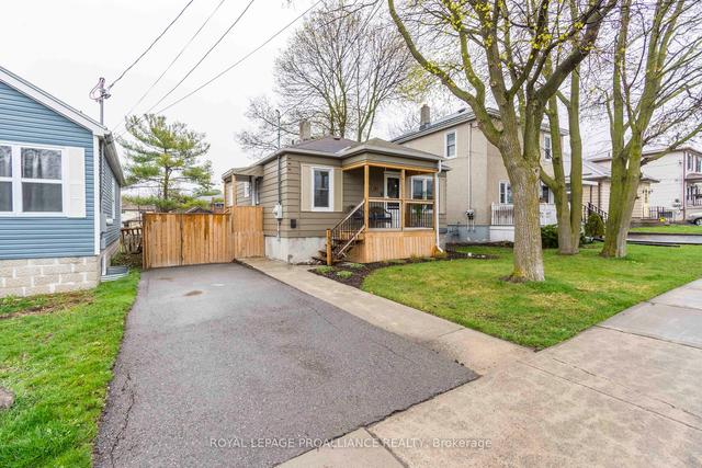 385 Macdonald Ave, House detached with 2 bedrooms, 1 bathrooms and 2 parking in Belleville ON | Image 18