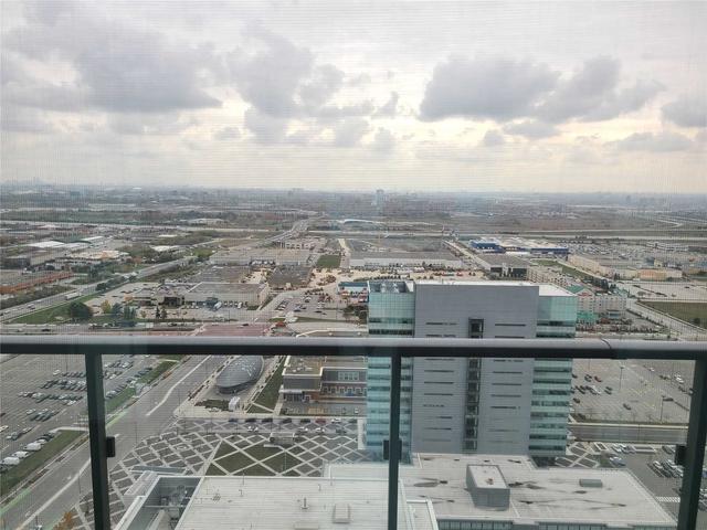 3906 - 5 Buttermill Ave, Condo with 1 bedrooms, 2 bathrooms and 0 parking in Vaughan ON | Image 2