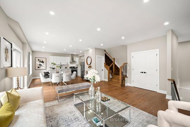 4027 Bloor St W, House detached with 6 bedrooms, 8 bathrooms and 6 parking in Toronto ON | Image 30