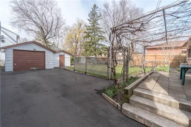 342 Ashbury Rd, House detached with 3 bedrooms, 2 bathrooms and 7 parking in Oakville ON | Image 16