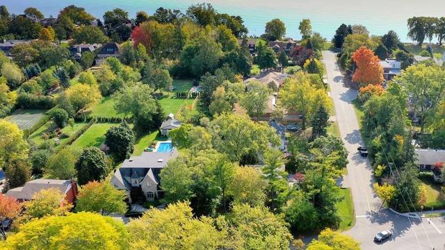 41 Third Line, House detached with 4 bedrooms, 3 bathrooms and 4 parking in Oakville ON | Image 30