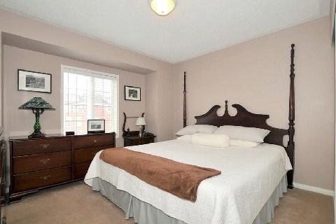 th #2 - 141 Thirteenth St, Townhouse with 3 bedrooms, 3 bathrooms and 2 parking in Toronto ON | Image 5
