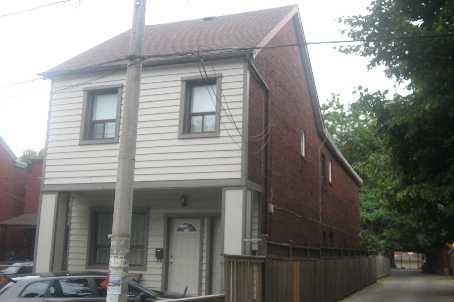 144 Clinton St, House detached with 4 bedrooms, 2 bathrooms and 2 parking in Toronto ON | Image 1