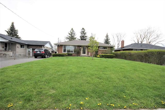 475 Rosmere St, House detached with 3 bedrooms, 2 bathrooms and 6 parking in Oshawa ON | Image 1
