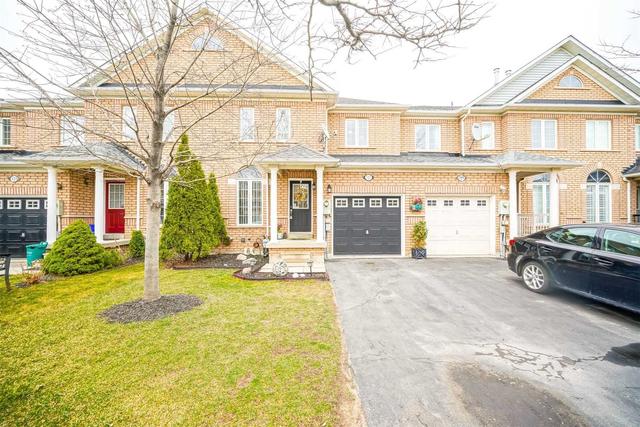 111 Timberwolf Cres, House attached with 3 bedrooms, 3 bathrooms and 3 parking in Vaughan ON | Image 1