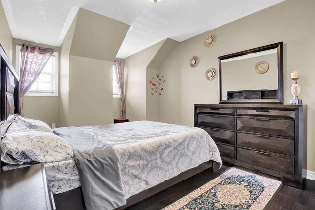 78 Brentcliff Dr, House detached with 3 bedrooms, 3 bathrooms and 6 parking in Brampton ON | Image 19