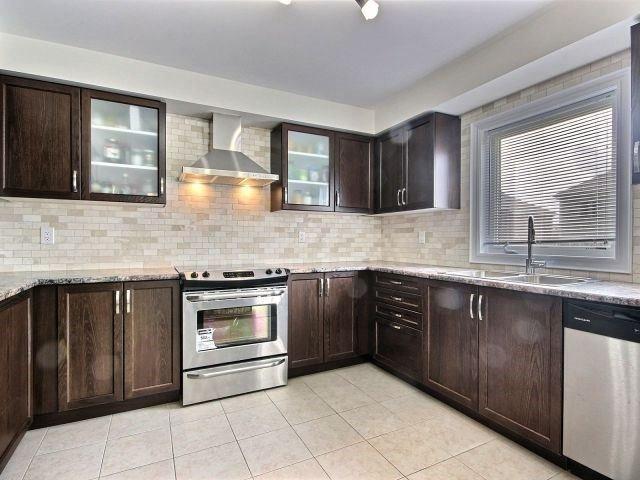 8414 Elderberry Dr, House detached with 3 bedrooms, 3 bathrooms and 2 parking in Niagara Falls ON | Image 5