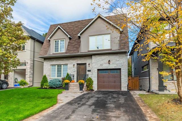 12 Reid Manr, House detached with 4 bedrooms, 4 bathrooms and 3 parking in Toronto ON | Image 1