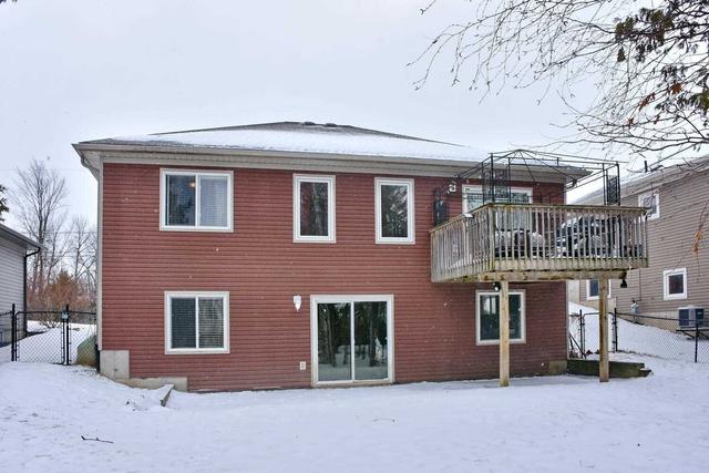 140 Constance Blvd, House detached with 2 bedrooms, 1 bathrooms and 5 parking in Wasaga Beach ON | Image 35