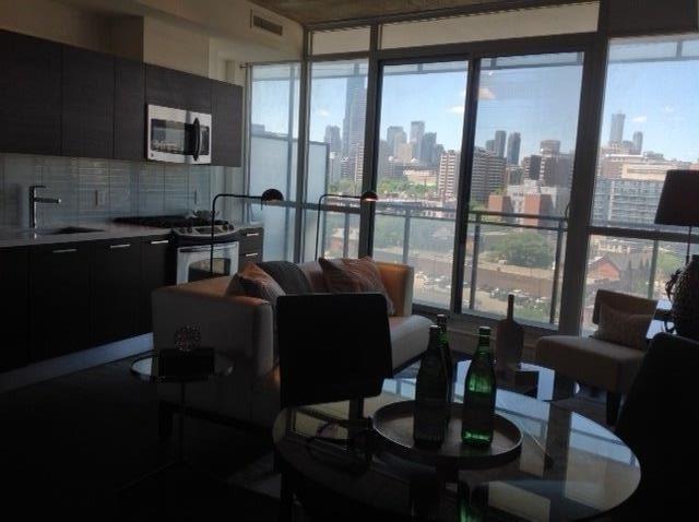 1001 - 318 King St N, Condo with 1 bedrooms, 1 bathrooms and 1 parking in Toronto ON | Image 5