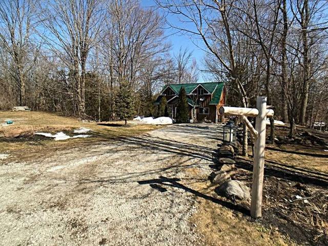 421 Line 11 S, House detached with 2 bedrooms, 3 bathrooms and 13 parking in Oro Medonte ON | Image 14